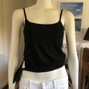 Cropped Black Tank